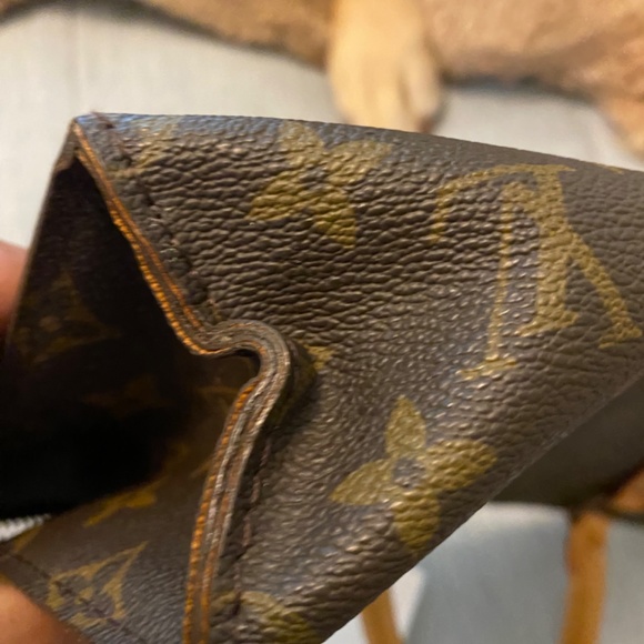 Triangle sac Louis Vuitton handbag - Picture 4 of 6